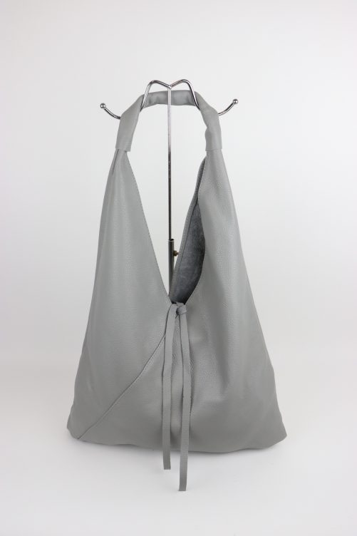 Slouchy Leather Tote Bag M589 - Image 5