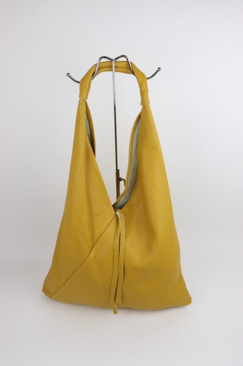 Slouchy Leather Tote Bag M589 - Image 6