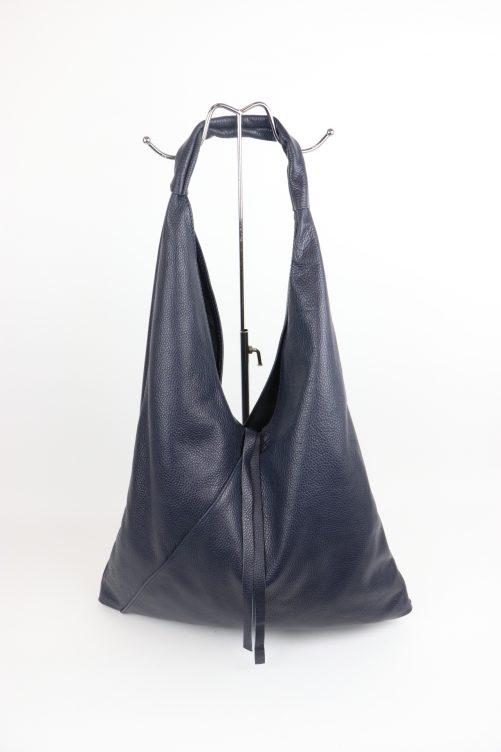 Slouchy Leather Tote Bag M589 - Image 2