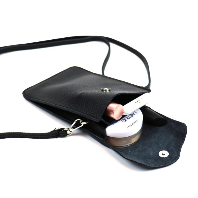 V326 Leather Traveller Bag