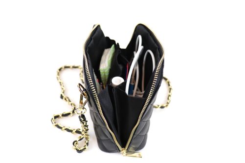 V155 Quilted Leather Crossbody Bag - Image 10