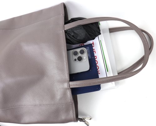 M5601 Leather Shopper Bag - Image 10