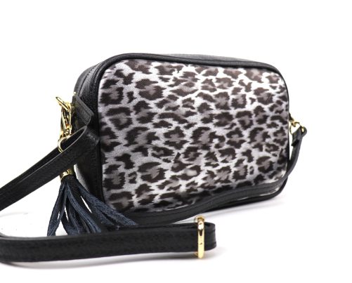 V329A Animal Print Box Bag - Image 7